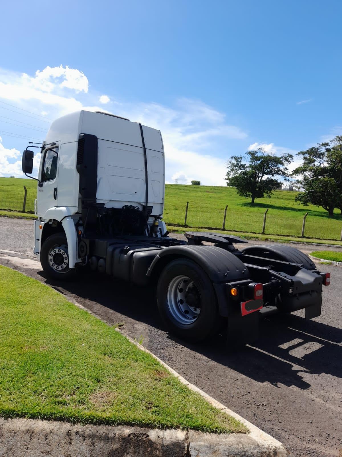 Volkswagen VW 19.330